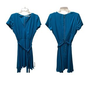 Super cute, faux wrap summer dress Alice+Olivia